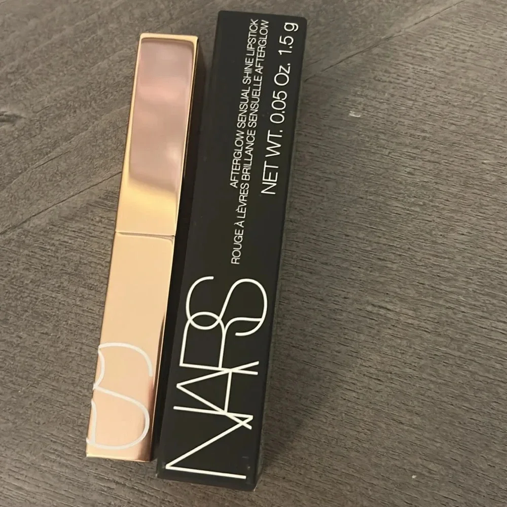 NARS sleek 201 packaging